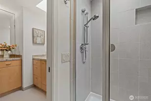 2507 Medina Cir, Medina, WA 98039 - Photo 26