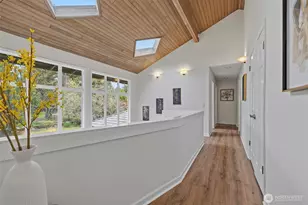 2507 Medina Cir, Medina, WA 98039 - Photo 22