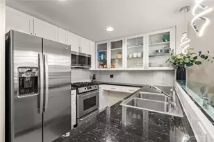 2929 1st Ave, Seattle, WA 98121 - Photo 6