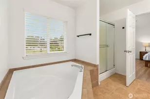 5231 NE 11th Ct, Renton, WA 98059 - Photo 22