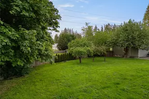 6096 E Collins Rd, Port Orchard, WA 98366 - Photo 36