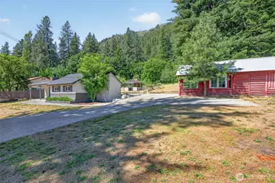 8494 Icicle Road, Leavenworth, WA 98826 - Photo 22