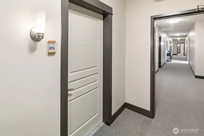 15730 116th Avenue NE #305, Bothell, WA 98011 - Photo 2