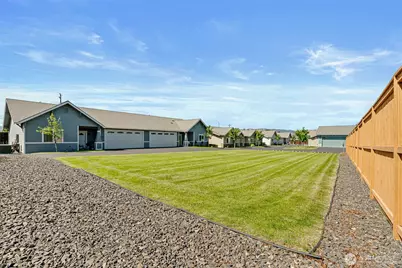 803 S Willow Street, Ellensburg, WA 98926 - Photo 2