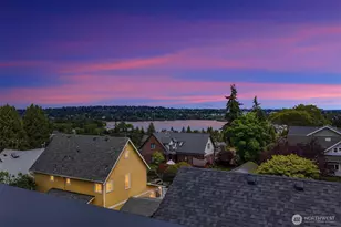 516 N 61st St, Seattle, WA 98103 - Photo 1