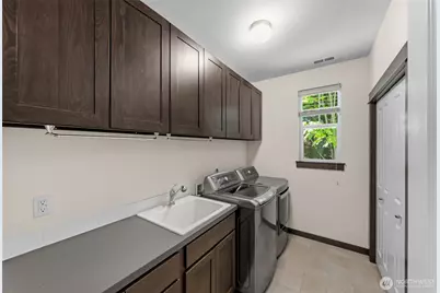 16990 NE 84th Court, Redmond, WA 98052 - Photo 28