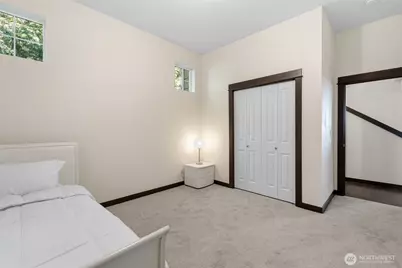 16990 NE 84th Court, Redmond, WA 98052 - Photo 8