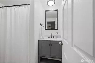 717 S 58th Street, Tacoma, WA 98408 - Photo 12