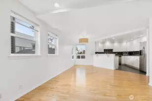3633 22nd Ave W, Seattle, WA 98199 - Photo 18