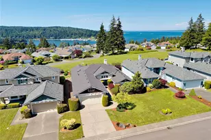95 Seaway Pl, Port Ludlow, WA 98365 - Photo 2