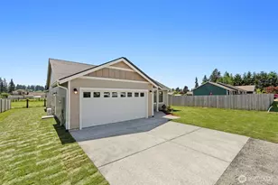9609 179th Trl SW, Rochester, WA 98579 - Photo 34