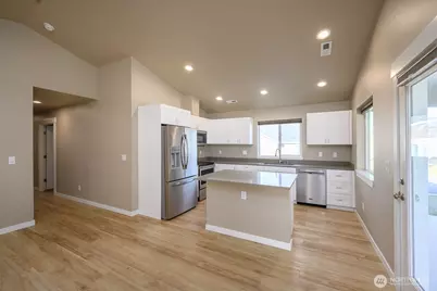 123 E 9th Avenue #50, Moses Lake, WA 98837 - Photo 12