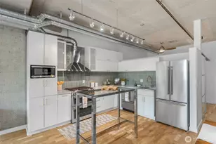 2720 3rd Ave, Seattle, WA 98121 - Photo 4