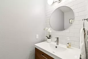 1830 216th Pl NE, Sammamish, WA 98074 - Photo 8