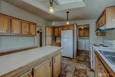 1706 Twin Peaks Drive #83, Wenatchee, WA 98801 - Photo 8