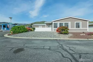 1706 Twin Peaks Dr, Wenatchee, WA 98801 - Photo 30