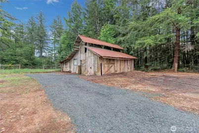 2074 W Cloquallum Road, Shelton, WA 98584 - Photo 32