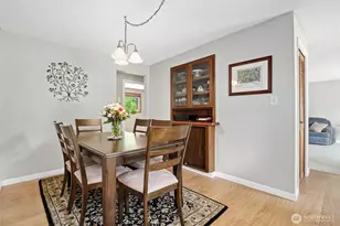 975 Front St S, Issaquah, WA 98027 - Photo 8