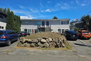 912 Glennwood Ave NE, Renton, WA 98056 - Photo 2