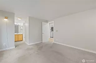 19855 25th Ave NE, Shoreline, WA 98155 - Photo 16