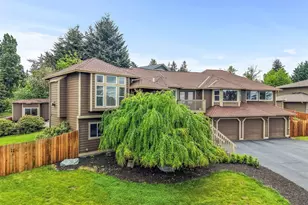 18105 85th St E, Bonney Lake, WA 98391 - Photo 2
