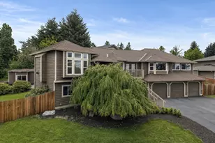 18105 85th St E, Bonney Lake, WA 98391 - Photo 2