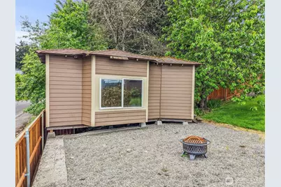 18105 85th Street E, Bonney Lake, WA 98391 - Photo 32