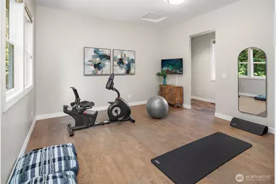 16290 SE 48th Drive, Bellevue, WA 98006 - Photo 20