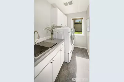 16290 SE 48th Drive, Bellevue, WA 98006 - Photo 32