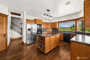 44414 14th Ave E, Eatonville, WA 98328 - Photo 8