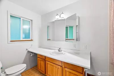8006 Urquhart Street NW, Olympia, WA 98502 - Photo 20