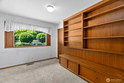 8006 Urquhart Street NW, Olympia, WA 98502 - Photo 24