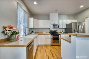 14007 69th Dr SE, Snohomish, WA 98296 - Photo 10