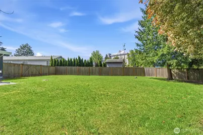 8613 4th Place SE, Everett, WA 98208 - Photo 38