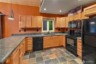 350 Redwood Ln, Ronald, WA 98940 - Photo 14
