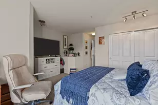 21919 39th Pl S, Kent, WA 98032 - Photo 20