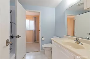 12236 SE 219th Pl, Kent, WA 98031 - Photo 16