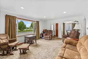 328 Garden Ave N, Renton, WA 98057 - Photo 8