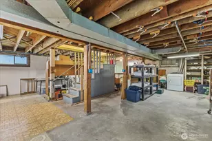 328 Garden Ave N, Renton, WA 98057 - Photo 24
