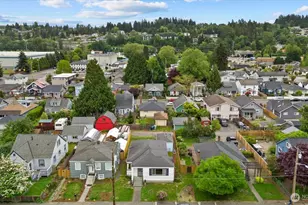 328 Garden Ave N, Renton, WA 98057 - Photo 4