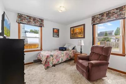 328 Garden Avenue N, Renton, WA 98057 - Photo 18