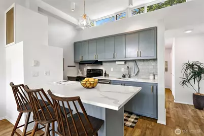 410 13th Avenue E #PH 3, Seattle, WA 98102 - Photo 12