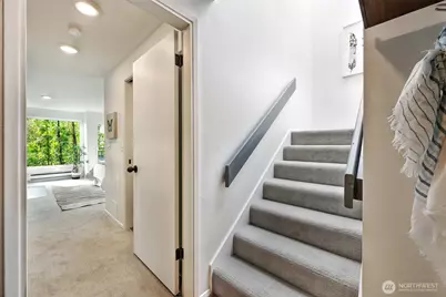 410 13th Avenue E #PH 3, Seattle, WA 98102 - Photo 18