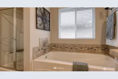 542 Meadowwood Drive SW, Olympia, WA 98502 - Photo 14
