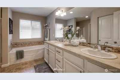 542 Meadowwood Drive SW, Olympia, WA 98502 - Photo 12