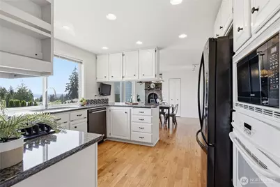 7966 Emery Boulevard NW, Silverdale, WA 98383 - Photo 14