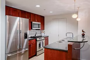 2929 1st Ave, Seattle, WA 98121 - Photo 4