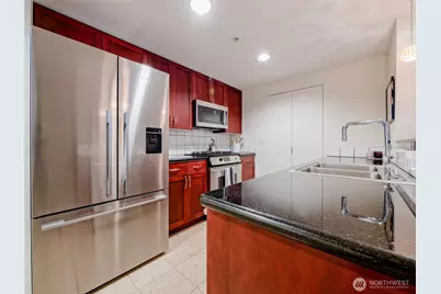 2929 1st Avenue #207, Seattle, WA 98121 - Photo 6