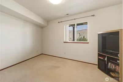 275 E Emerson Drive, Orondo, WA 98843 - Photo 32