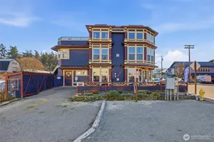 110 N 1st St, La Conner, WA 98257 - Photo 2